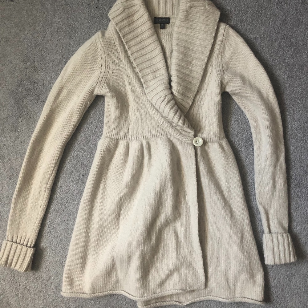 Kokomio Sweater